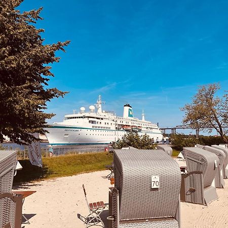 Kanal-Haus "Das Gaestehaus Direkt Am Nok" Osterrönfeld Εξωτερικό φωτογραφία