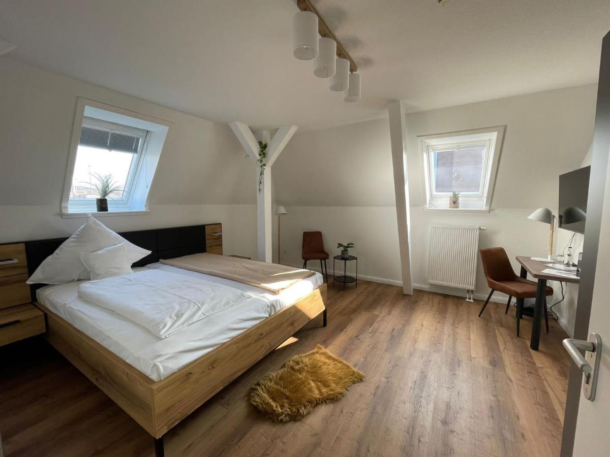 Kanal-Haus "Das Gaestehaus Direkt Am Nok" Osterrönfeld Εξωτερικό φωτογραφία